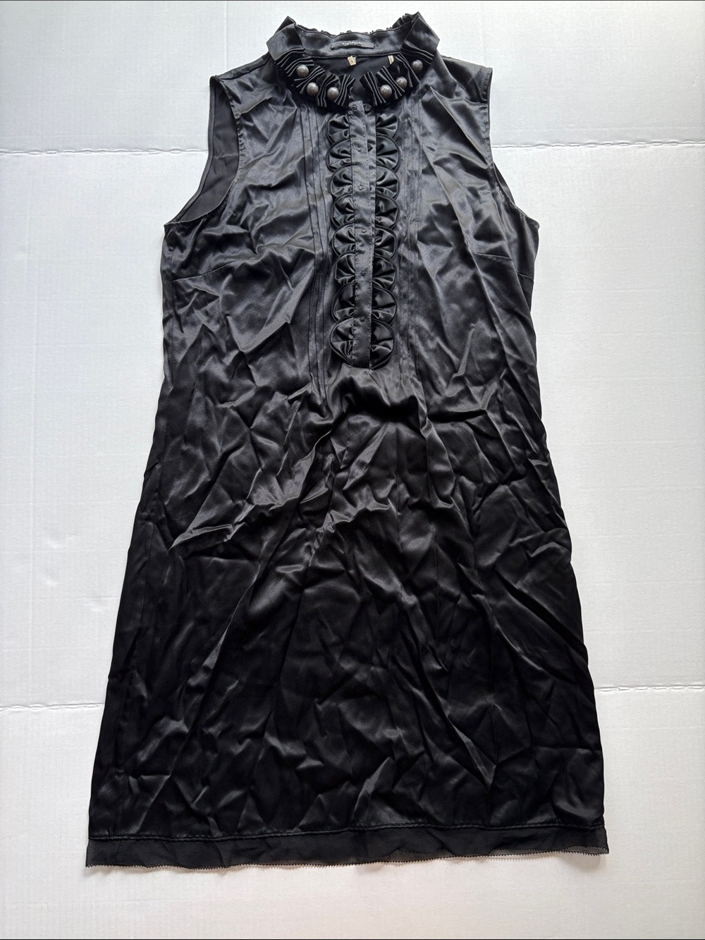 Elie Tahari Black Sleeveless Embellished Neck Dress